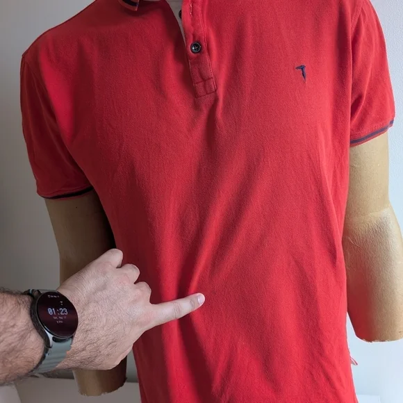 🇮🇹Trussardi Red Polo Shirt with Classic Design - Picture 5 of 13
